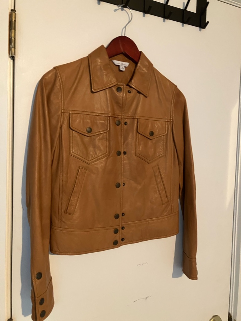 Vintage L.L. Bean Signature womens Camel Leather Bomber Jacket